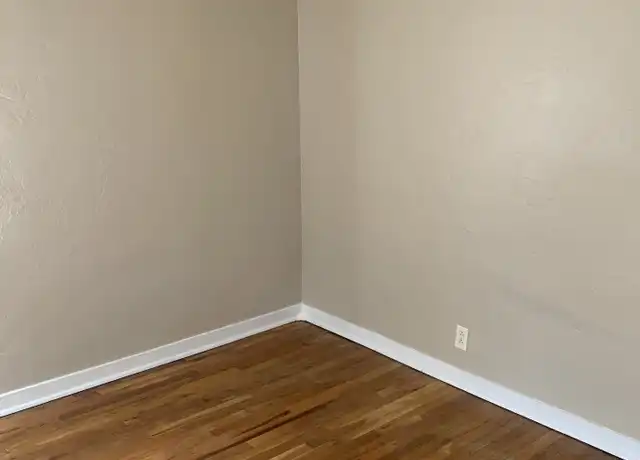 Property at 1022 Silver Ave SW Unit 5, Albuquerque, NM, 87102, 1 bed, 1 bath, [object Object]