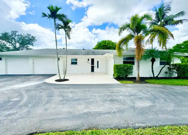 Property at 4035 12th St N, Naples, FL, 34103, 3 beds, 2 baths, [object Object]
