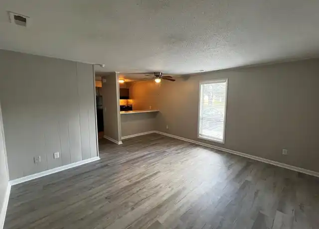 Property at 5866 Century Oaks Dr Unit A, Fayetteville, NC, 28314, 1 bed, 1 bath, [object Object]