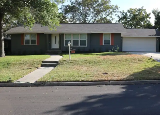 Property at 130 Blakeley Dr, San Antonio, TX, 78209, 3 beds, 2 baths, [object Object]