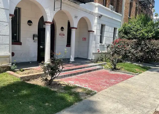 Property at Drake - 537 S Kenmore Ave, Los Angeles, CA, 90020, 0-1 beds, 1 bath, [object Object]