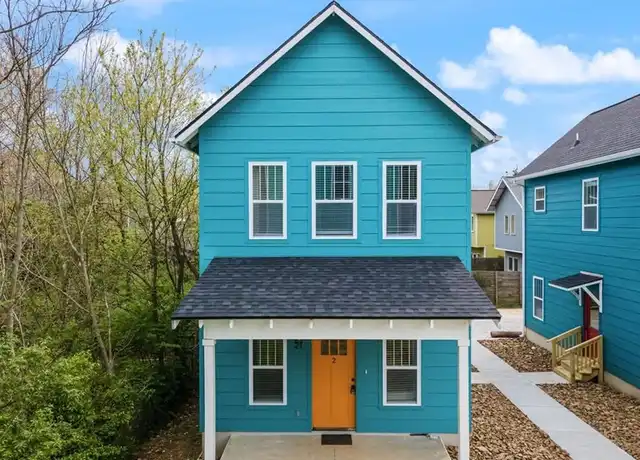Property at 21 W 5th St Unit 2, Fayetteville, AR, 72701, 2 beds, 1.5 baths, [object Object]