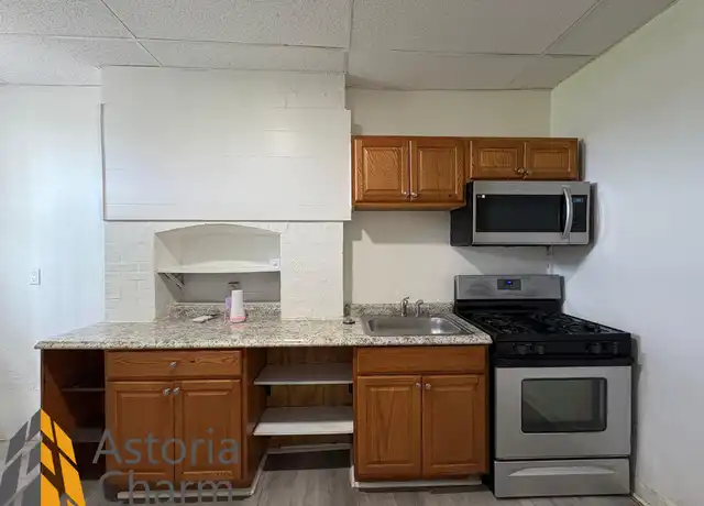 Property at 518 E 23rd St, Baltimore, MD, 21218, 4 beds, 2 baths, [object Object]