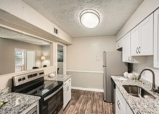 Property at Arbors at East Cobb - 1805 Roswell Rd, Marietta, GA, 30062, 1 bed, 1 bath, [object Object]