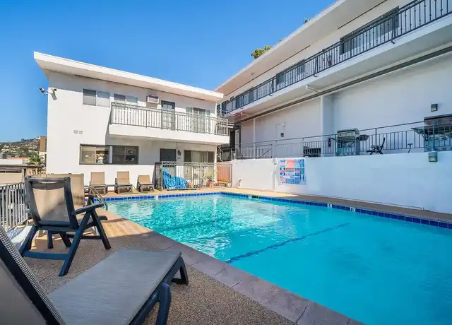 Property at Universe at Villa Edgemont (DE) - 1570 N Edgemont St, Los Angeles, CA, 90027, 1 bed, 1 bath, [object Object]