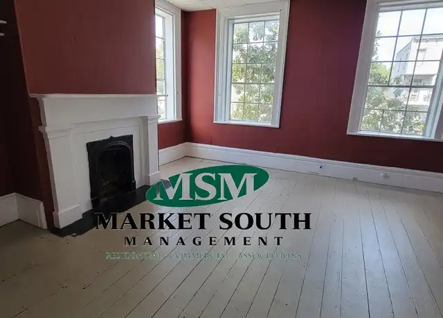 Property at 301 E Liberty Unit B, Savannah, GA, 31401, 1 bed, 1 bath, [object Object]
