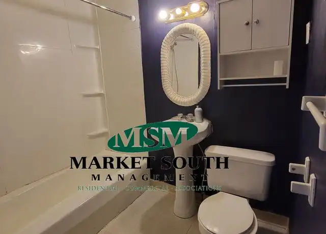 Property at 301 E Liberty Unit B, Savannah, GA, 31401, 1 bed, 1 bath, [object Object]