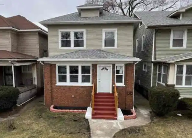 Property at 840 Jackson St Unit 2, Gary, IN, 46402, 2 beds, 1 bath, [object Object]