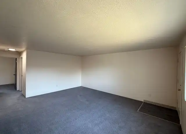 Property at 4225 Devonshire Ct NE, Salem, OR, 97305, 2 beds, 1 bath, [object Object]