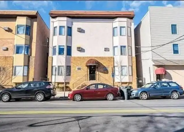 Property at 211 Prospect Ave Unit 11, Bayonne, NJ, 07002, 1 bed, 1 bath, [object Object]