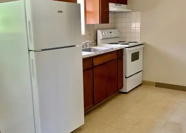 Property at 1843 Butternut St Unit 2, Syracuse, NY, 13208, 1 bed, 1 bath, [object Object]