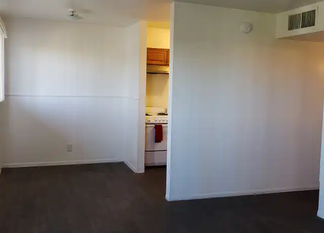 Property at 2535 W Highland Ave Unit 107, Phoenix, AZ, 85017, 1 bed, 1 bath, [object Object]