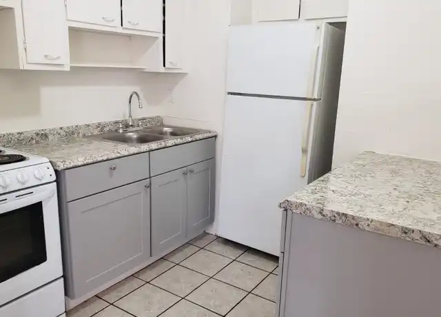 Property at 2535 W Highland Ave Unit 107, Phoenix, AZ, 85017, 1 bed, 1 bath, [object Object]