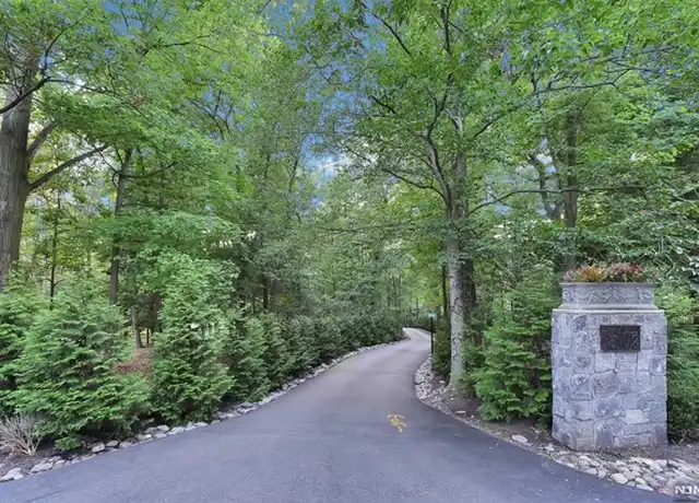 Property at 105 Chestnut Ridge Rd, Saddle River, NJ, 07458, 6 beds, 6.5 baths, [object Object]