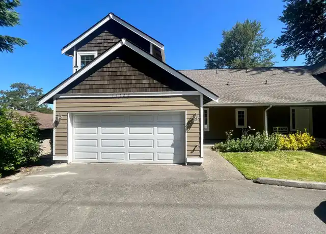 Property at 11720 SE 208th St, Kent, WA, 98031, 3 beds, 2 baths, [object Object]
