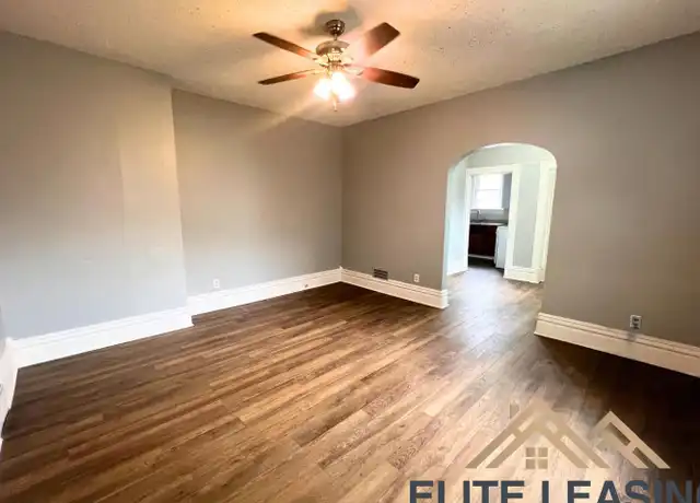 Property at 521 SW Tyler St Unit 3, Topeka, KS, 66603, 0 beds, 1 bath, [object Object]