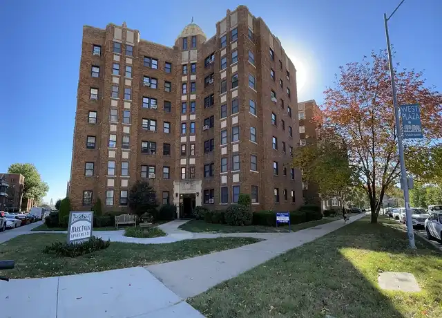 Property at Mark Twain Apartments - 4801 Roanoke Pkwy, Kansas City, MO, 64112, 0 beds, 1 bath, [object Object]