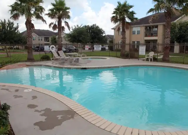 Property at 1505 E Corral Ave Unit 101, Kingsville, TX, 78363, 1 bed, 1 bath, [object Object]