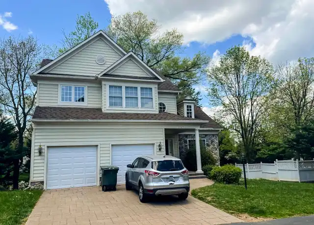 Property at 2200 Sarah Woods Ct, Vienna, VA, 22182, 5 beds, 4 baths, [object Object]