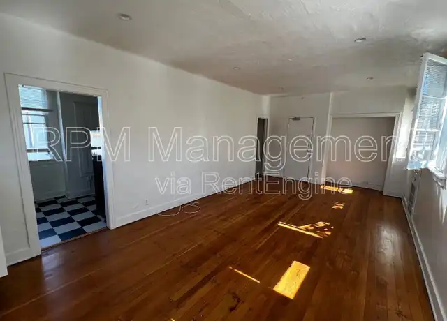 Property at 1740 Winona Blvd Unit 301, Los Angeles, CA, 90027, 1 bed, 1 bath, [object Object]