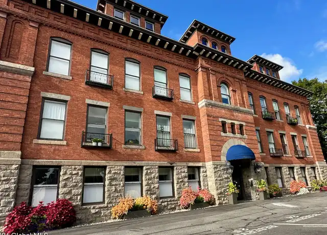 Property at 77 Van Dam St, Saratoga Springs, NY, 12866, 1 bed, 1 bath, [object Object]