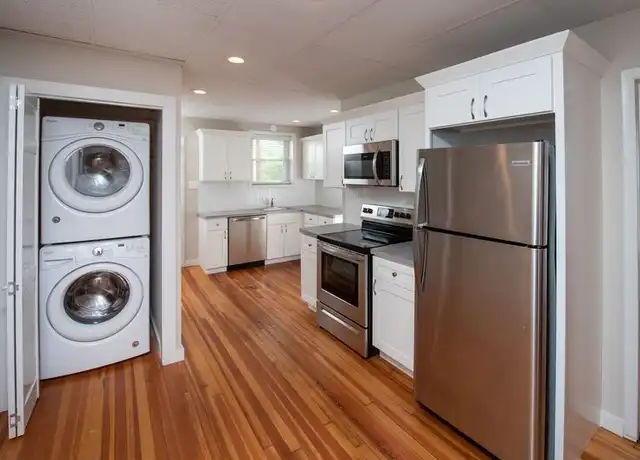 Property at 19 Warsaw Ave Unit 3, Mechanicville, NY, 12118, 2 beds, 1 bath, [object Object]