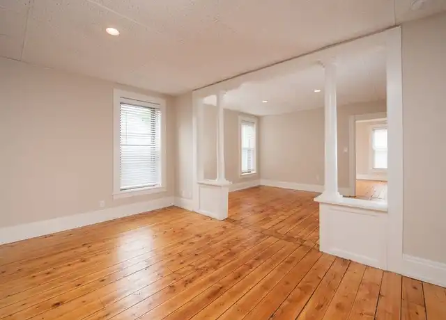Property at 19 Warsaw Ave Unit 3, Mechanicville, NY, 12118, 2 beds, 1 bath, [object Object]