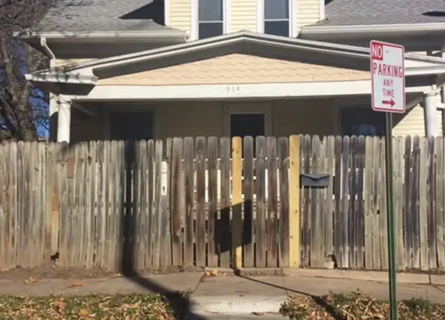 Property at 514 SW 15th St, Topeka, KS, 66612, 4 beds, 2 baths, [object Object]