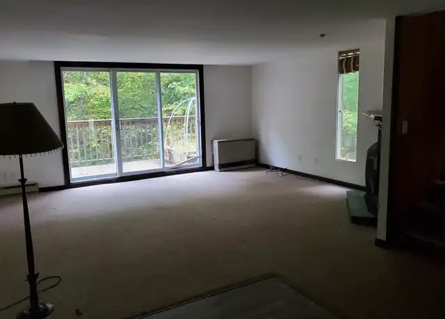Property at 48 Orris Rd Unit Upper, Thornton, NH, 03285, 2 beds, 2 baths, [object Object]
