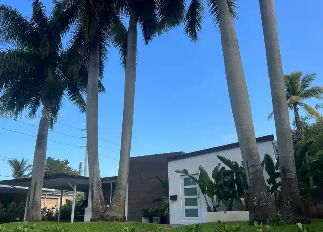Property at 1580 NE 139th St, North Miami, FL, 33161, 4 beds, 2 baths, [object Object]
