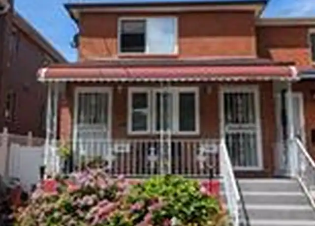 Property at 57-30 256th St Unit 2, Flushing, NY, 11362, 2 beds, 1 bath, [object Object]