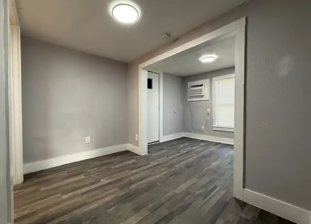 Property at 256 Vista Rd Unit 2, San Antonio, TX, 78210, 1 bed, 1 bath, [object Object]