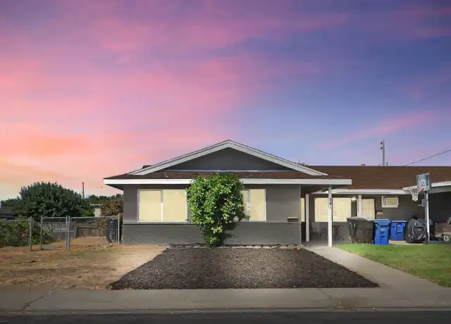 Property at 425 Greenbrier Ave Unit 425, Manteca, CA, 95336, 3 beds, 1 bath, [object Object]