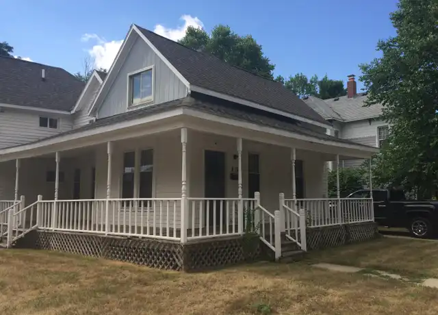 Property at 215 N Lansing St Unit B, Mt Pleasant, MI, 48858, 1 bed, 1 bath, [object Object]