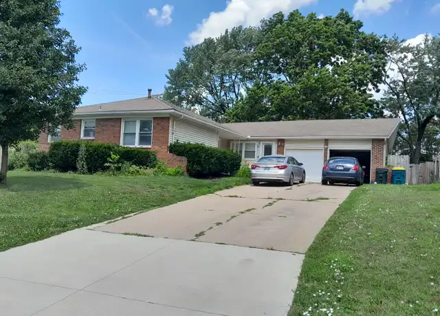 Property at 7532 Hayes St Unit Duplex, Overland Park, KS, 66204, 2 beds, 1 bath, [object Object]