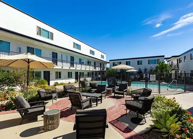Property at Villa Campana-Crestview Apartments - 530 Calle La Roda, Camarillo, CA, 93010, 0-2 beds, 1-2 bath, [object Object]