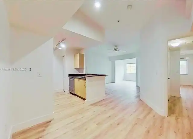 Property at 2544 Centergate Dr #303, Miramar, FL, 33025, 1 bed, 1 bath, [object Object]