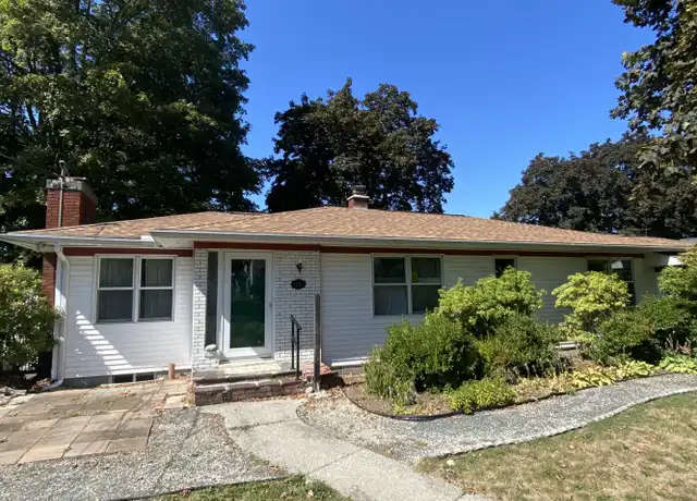 Property at 36 Ridgecrest Rd, Amherst, MA, 01002, 3 beds, 2 baths, [object Object]