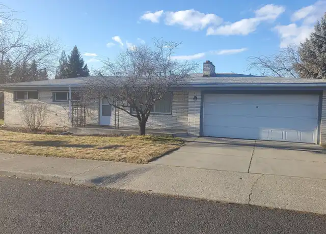 Property at 3438 W Beacon Ave, Spokane, WA, 99208, 3 beds, 2 baths, [object Object]