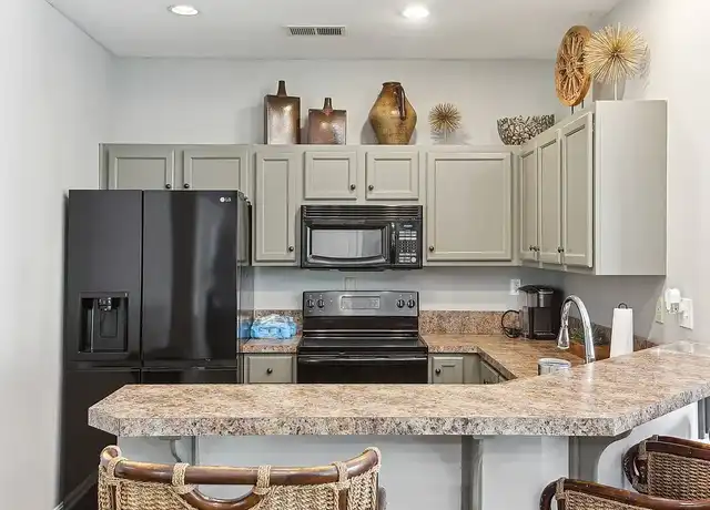 Property at Orchard Hills Apartments - 201 Orchard Hills Dr, Jeffersonville, IN, 47130, 1-2 bed, 1-2 bath, [object Object]