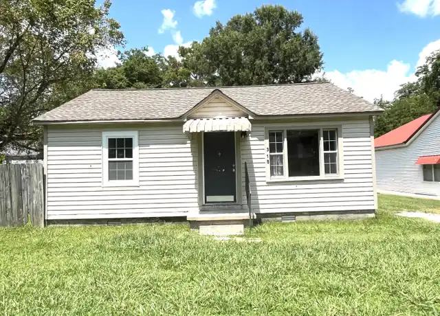 Property at 318 E Church Ave, Covington, TN, 38019, 2 beds, 1 bath, [object Object]