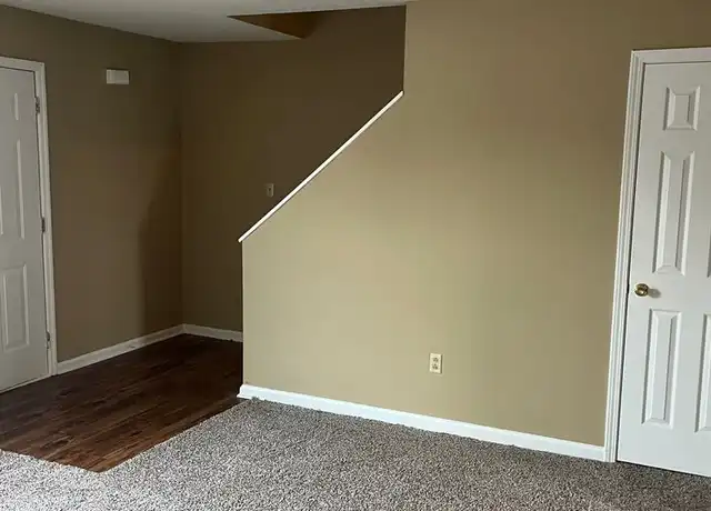 Property at 1034 Brandy Ln Apt 2, Richmond, KY, 40475, 2 beds, 1.5 baths, [object Object]