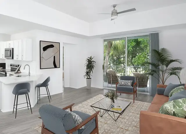 Photo of 801 NW 108th Ave, Plantation, FL 33324