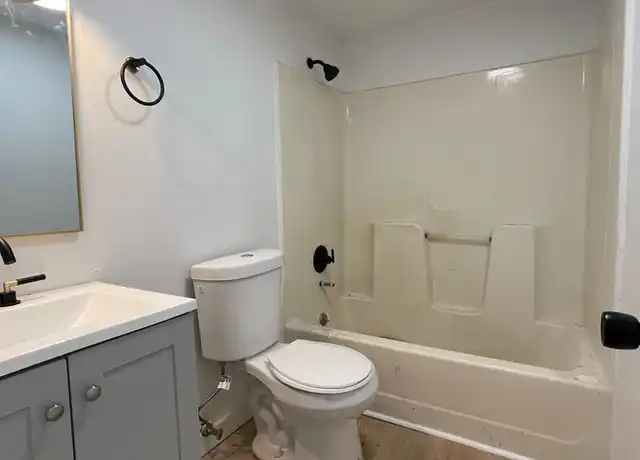 Property at 3005 Sevier Ave, Knoxville, TN, 37920, 1 bed, 1 bath, [object Object]
