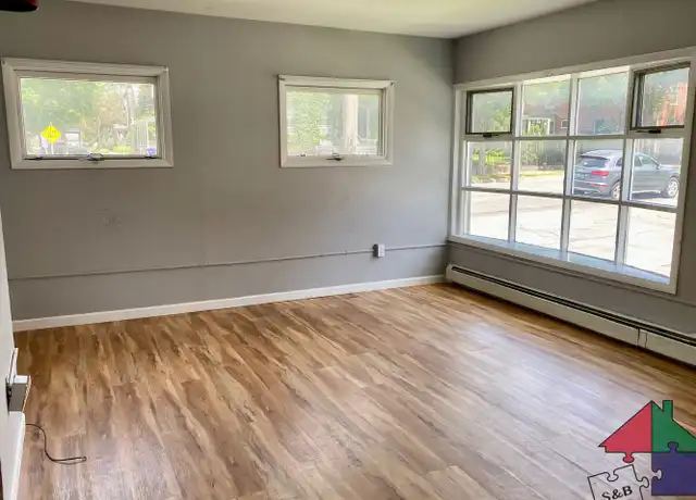 Property at 215 Pearl St Unit 1, Burlington, VT, 05401, 4 beds, 2 baths, [object Object]