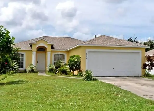 Property at 632 SW Granadeer St, Port Saint Lucie, FL, 34983, 3 beds, 2 baths, [object Object]