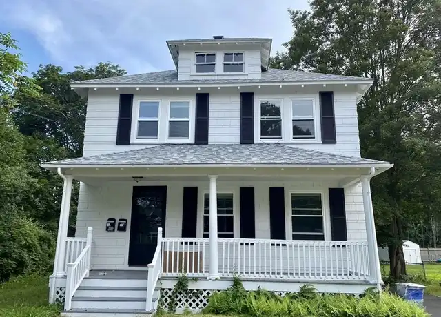 Property at 261 Park St Unit 1, Stoughton, MA, 02072, 2 beds, 1 bath, [object Object]