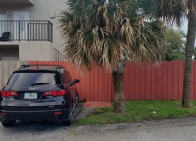 Property at 15690 SW 82nd Circle Ln Unit 9-12, Miami, FL, 33193, 3 beds, 2.5 baths, [object Object]