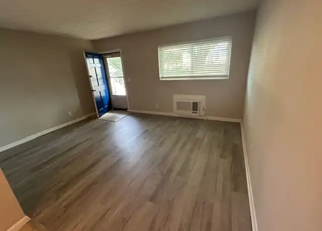 Property at 2621 Trollie Ln Unit 13, Jacksonville, FL, 32211, 1 bed, 1 bath, [object Object]