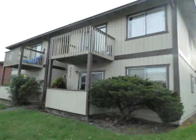 Property at 2237 Heather Ln Unit D, Arcata, CA, 95521, 2 beds, 1 bath, [object Object]